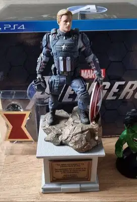 Figure Captain America PS4 Avengers Collector's Edition Statue Only Or
