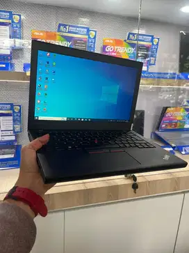 Laptop Lenovo Thinkpad X270 i5 gen7 Ram 8gb ssd 256gb garansi 6bln