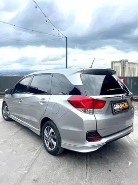 Honda Mobilo E CVT AT 2020