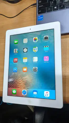 Apple iPad 3 Wi-Fi + Cellular 32GB