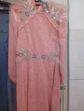 Dress pesta brokat
