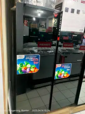 KULKAS SANKEN 2 PINTU