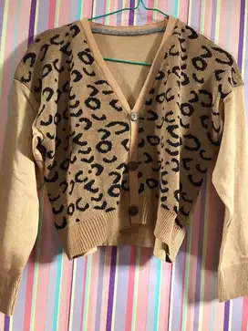 Cardigan Crop Macan
