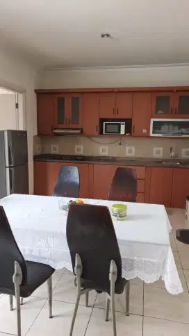 Disewakan Rumah Full Furnish di kita wisata cibubur