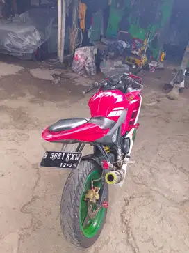Jual motor Yamaha R15