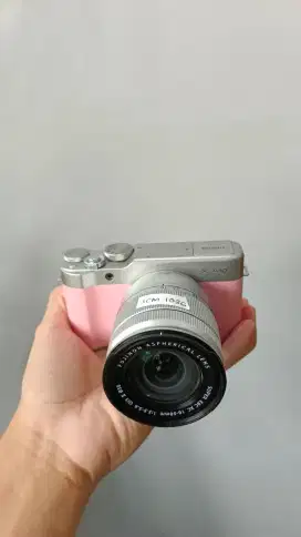 FUJIFILM  X-A10 + KIT PINK