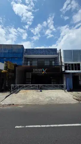 Tempat usaha strategis poros jalan s parman blimbing malang