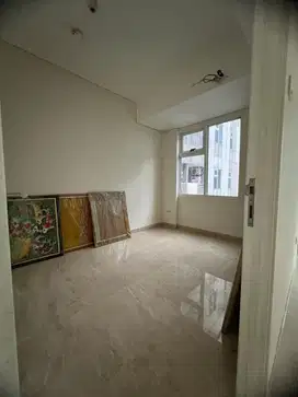 Jual Apartemen Podomoro (Lexington) view Kolam