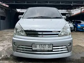 Serena HWS Autech 2010 Automatic kondisi istimewa