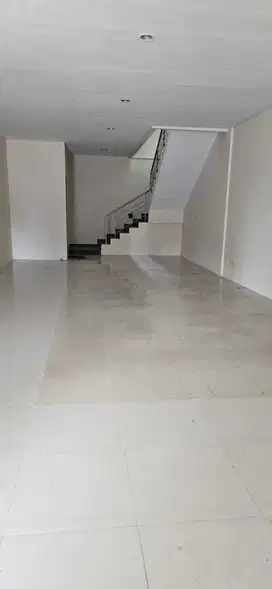 Disewakan Ruko Siap Pakai Mainroad  Pasirkaliki Bandung