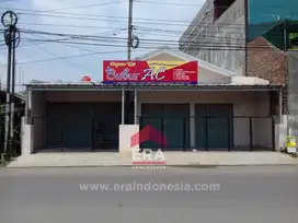 Dijual Murah  Ruko di Pinggir Jalan Raya Wirasaba Karawang