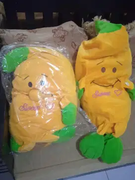 Boneka pisang anak anak