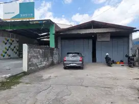 GUDANG PINGGIR JALAN IMOGIRI BARAT  SEWON YOGYAKARTA