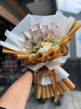Buket Bucket Bouquet Bunga Uang Kado Hadiah Wisuda Anniversary Ultah