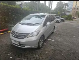 Honda Freed 2011 Bensin