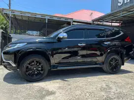 Pajero Sport Dakar Rockford Limited Black Edition 2019