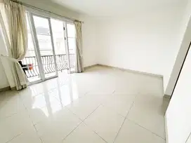 Dijual Rumah Mewah Imperial Residence Furnished