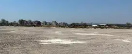 Disewakan lahan paving siap pakai,startegis, bisa sewa sebagian