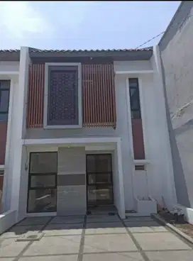 Selangkah UPN!Rumah Murah Royal Paka Rungkut Surabaya