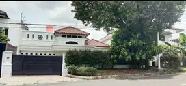 RENT/ DISEWAKAN RUMAH MEWAH DI PONDOK INDAH