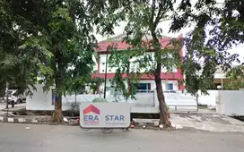 Rumah pojok luas 658 m2 cocok usaha di Rawamangun Jakarta Timur