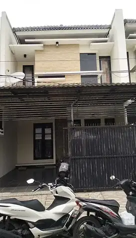 Full Furnished!Rumah Siap Huni Bendul Merisi Surabaya