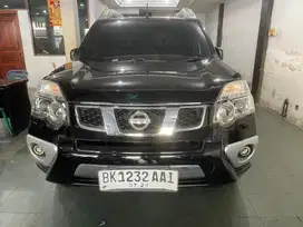 Nissan Xtrail 2.5 XT CVT 2014