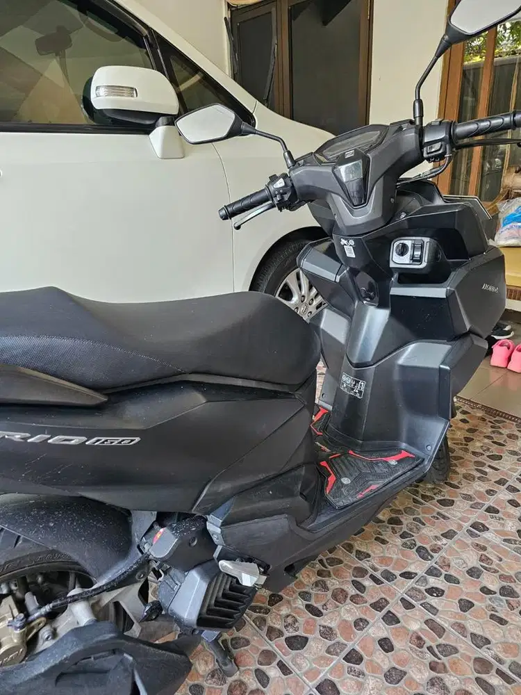 HONDA VARIO 160 ABS KM 10000 MULUS PEMAKAIAN PRIBADI