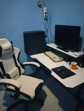 1 Set Komputer Gaming