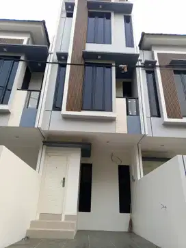 Dijual Rumah Baru Minimalis Modern 3 Lt di Jl Kran 5 Kemayoran Jakpus