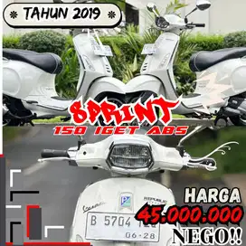 Vespa Sprint 150 IGET Th 2019 PUTIH FAVOURITE PERFECT CONDITION