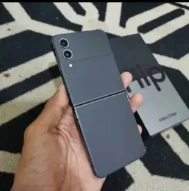 Samsung Z Flip 4 Ram 8/256gb