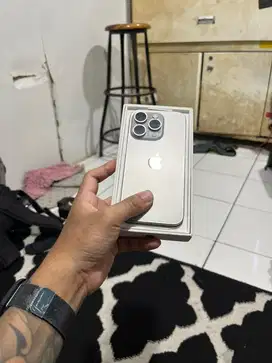Iphone 15 pro 128 ibox