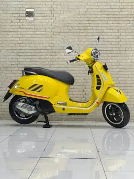Odo 3rb Istimewa!!Vespa GTS 150Cc ABS LED 2020 Plat Jatim Muls-Mustika