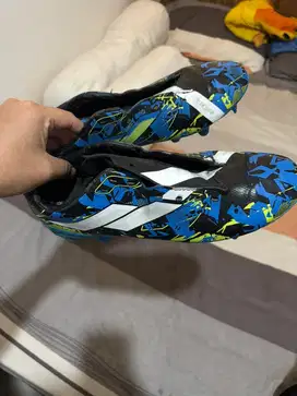 Sepatu Bola Mills Original second