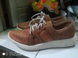 Sepatu Zara UK 36