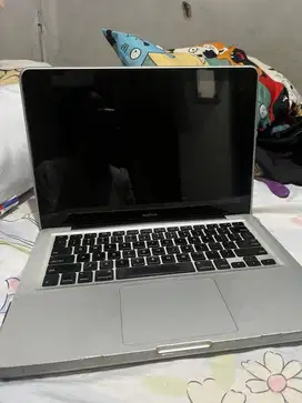 Macbook lite 2008