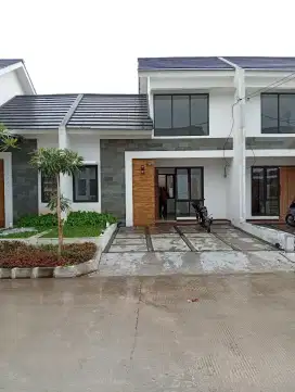 Rajeg terrace residence