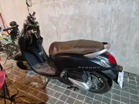 Hinda Scoopy like New km rendah murah mulus
