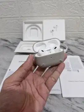 Apple airpods pro gen 2 lighting lengkap + invoice ada