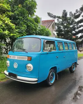 VW Volkswagen Kombi Combi