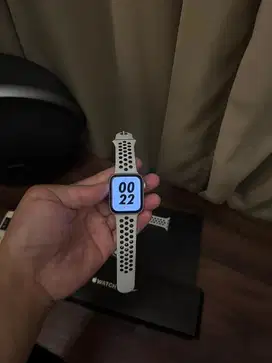 apple watch se gen 1 nike 44mm