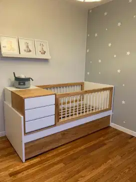 Baby top table ranjang bayi