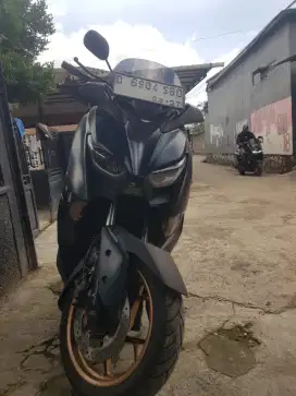 Yamaha Xmax 2022