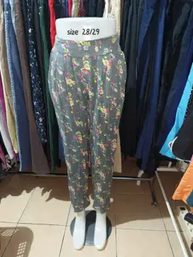 CELANA PANJANG WANITA