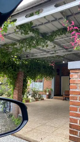 Rumah Etnik minimalis Tanah Luas di Kota