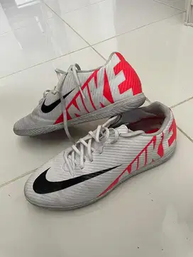 Sepatu futsal nike mercurial 15 club