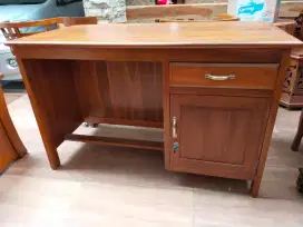 Meja Kantor Kayu Jati