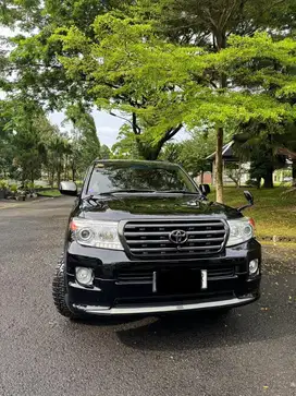 LANDCRUISER 2008 tinggal pakai.