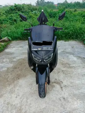 Nmax new 155 thn 2022 hitam keyless